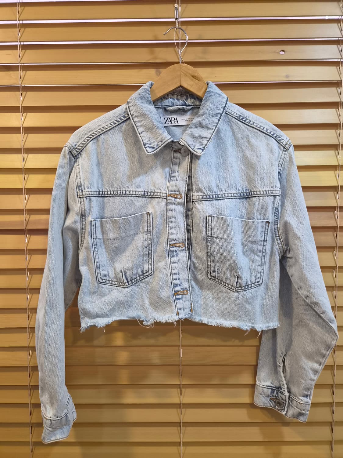 자라 Zara 여성 워싱연청 크롭데님자켓 XS사이즈 상품이미지2
