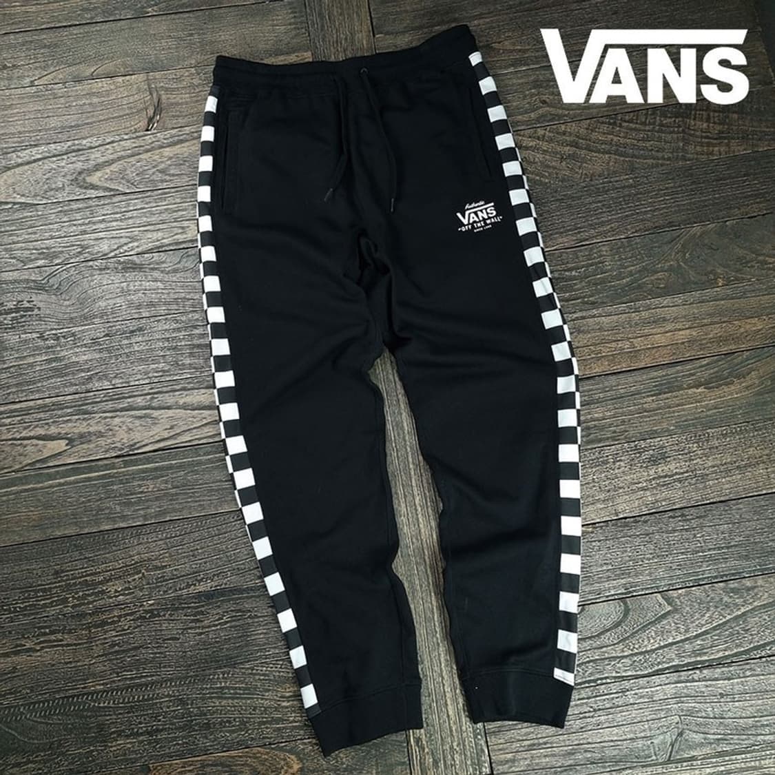 [반스] 로고 프린팅 사이드라인 트레이닝 조거 팬츠 블랙 M19416 상품이미지1