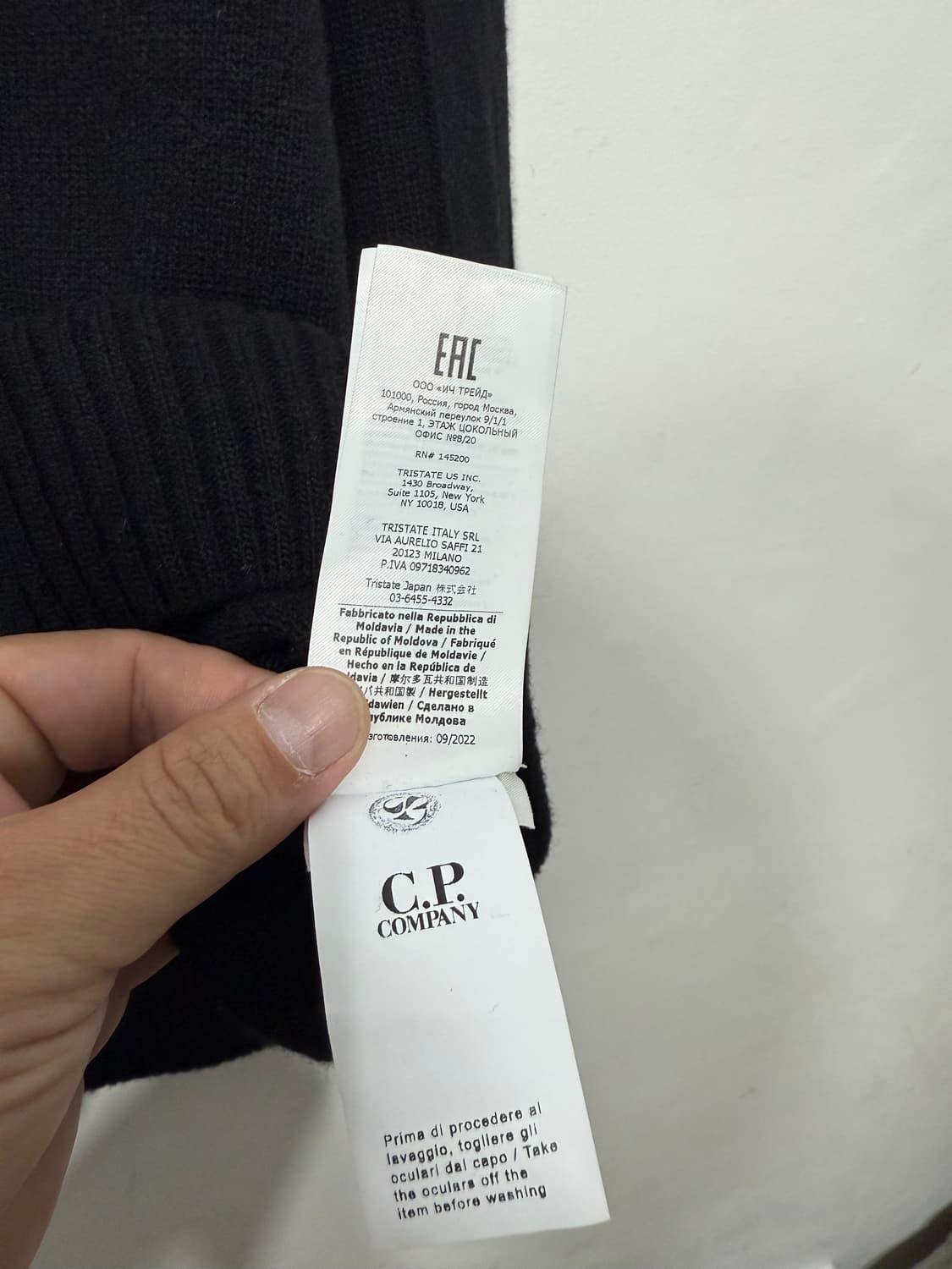 씨피컴퍼니 렌즈 와펜 크루넥 울 니트 스웨터 52사이즈 상품이미지9