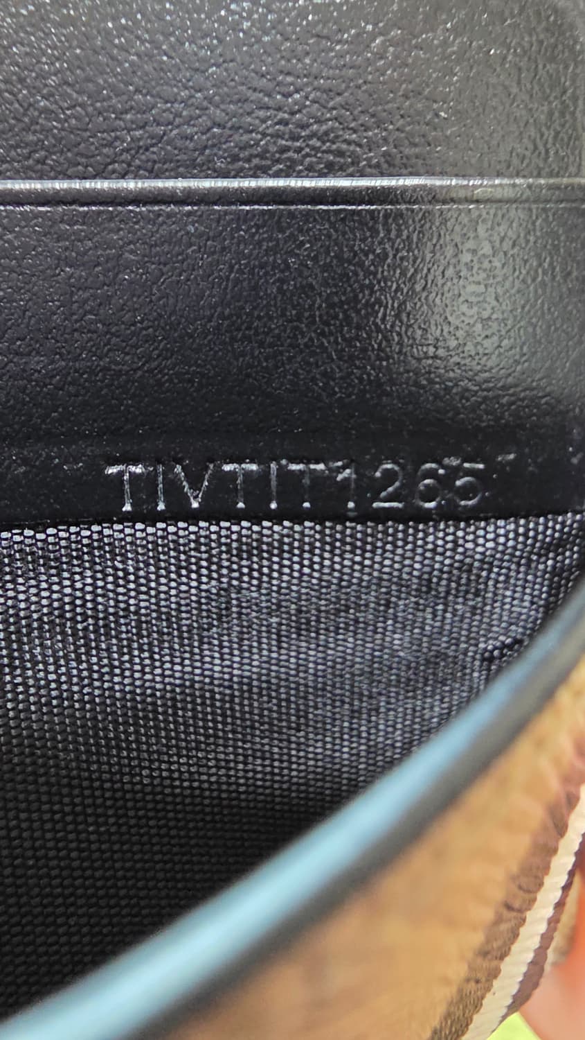 (정품) 버버리 아이콘 E-캔버스 샌돈 카드지갑/남녀공용/개인/팝니다. 상품이미지6