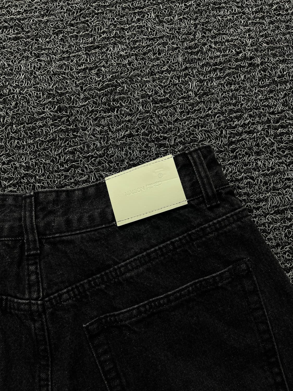 메종미네드 디스트로이드 디테일 와이드 데님 팬츠 082 상품이미지5