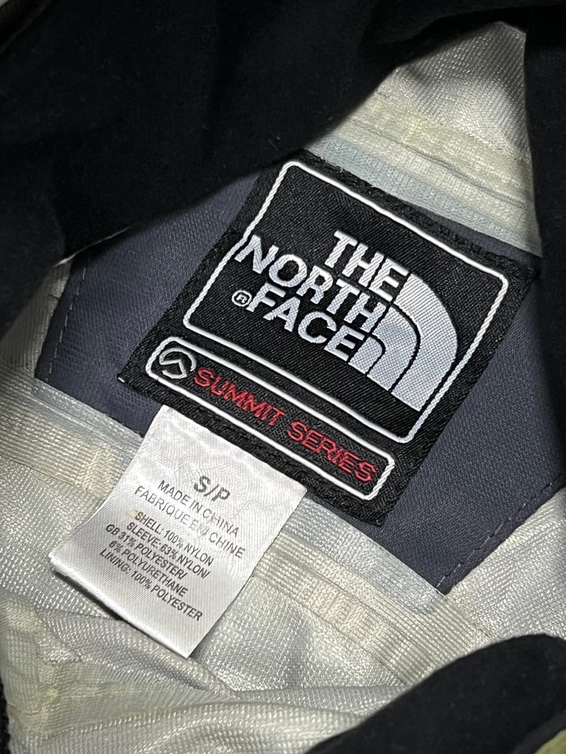 (S) 노스페이스 서밋시리즈 고어텍스 바람막이 카키 상품이미지3