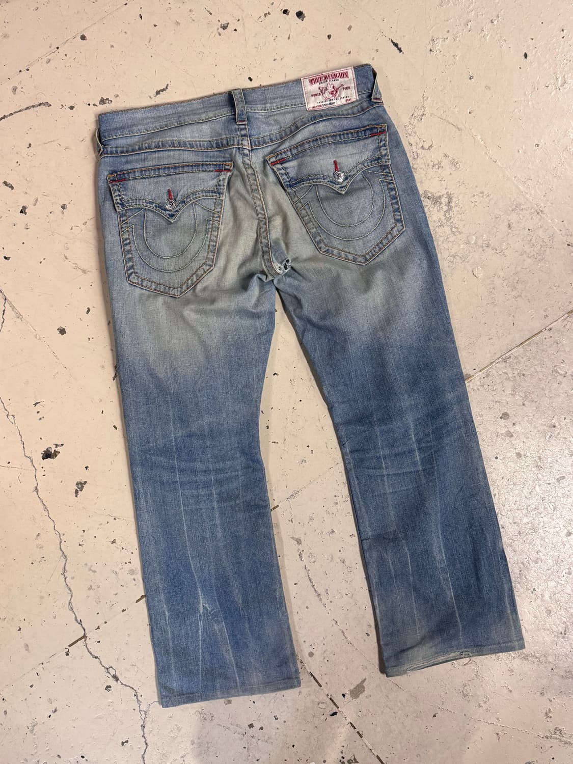 트루 릴리전 워싱 스트레이트핏 데님팬츠 상품이미지2