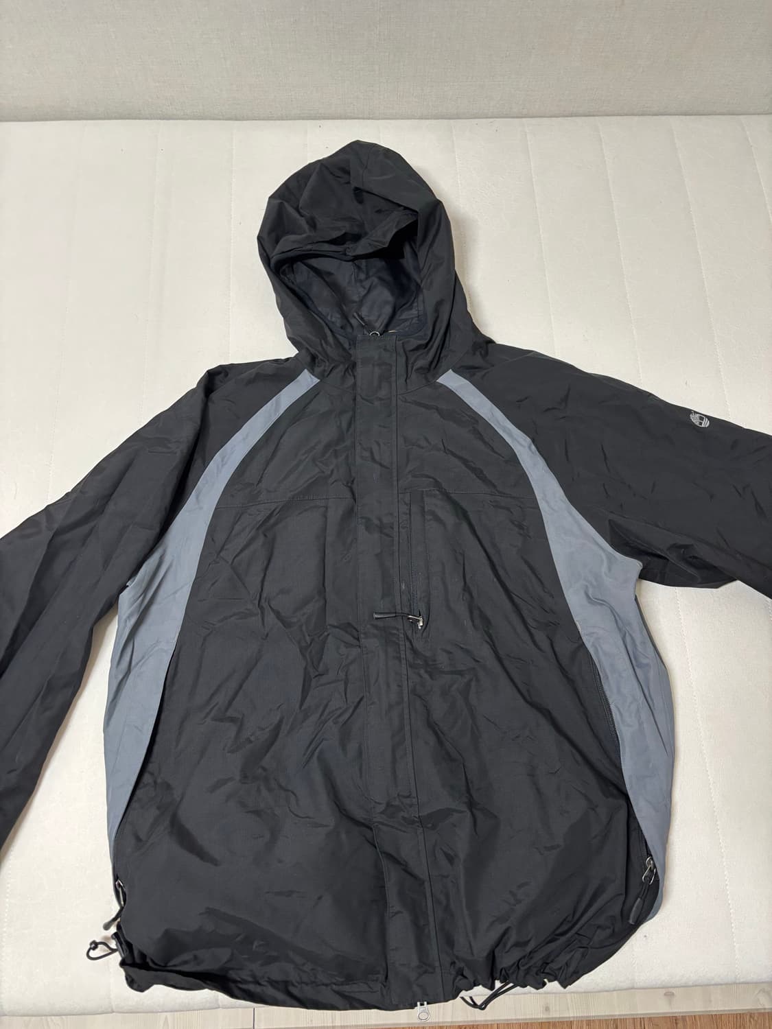 팀버랜드 바람막이 블랙 상품이미지1