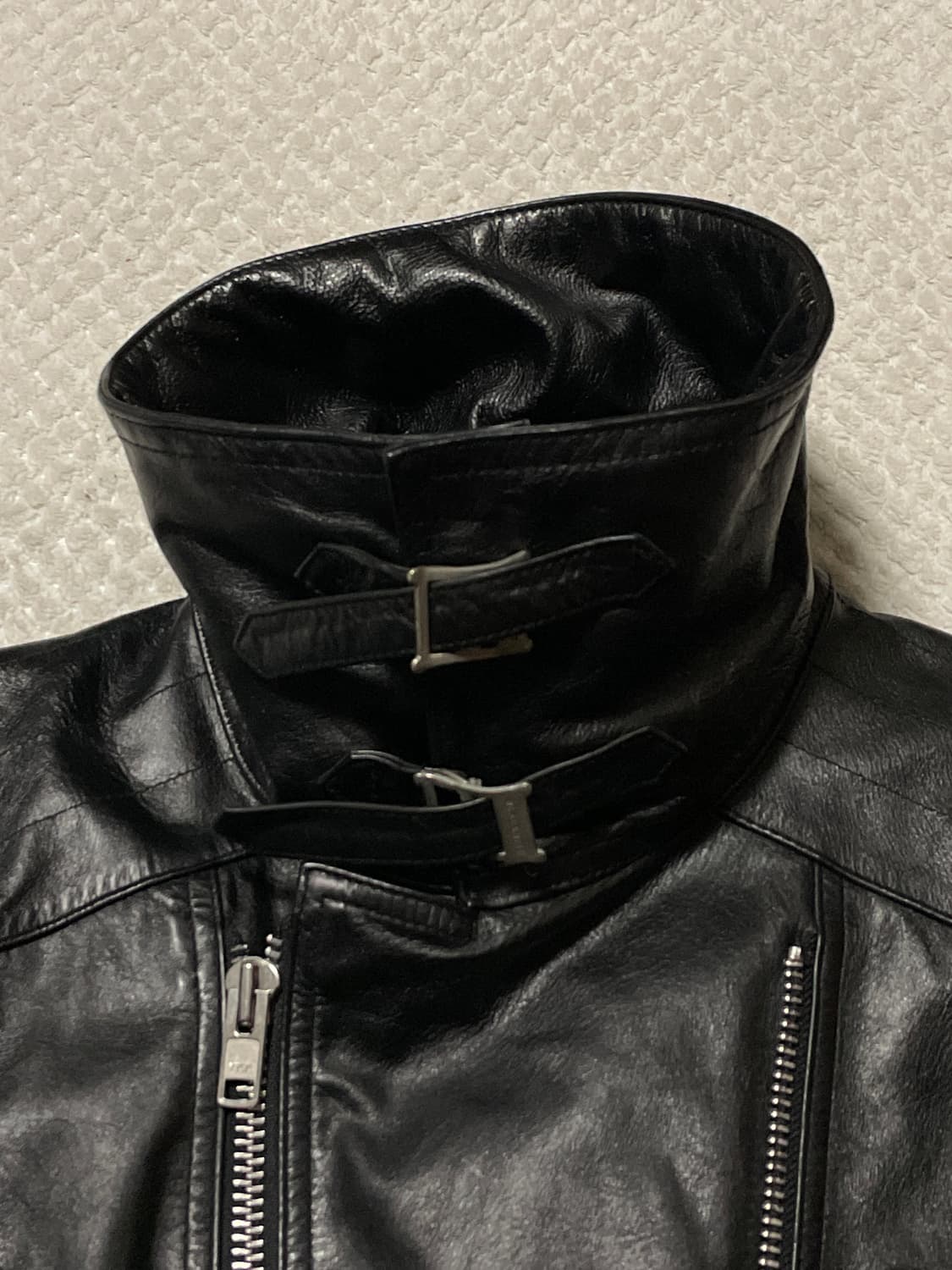 블랙키스트 by DIAFVINE 디아프바인 카우하이드 소가죽 하이넥 레더 상품이미지8