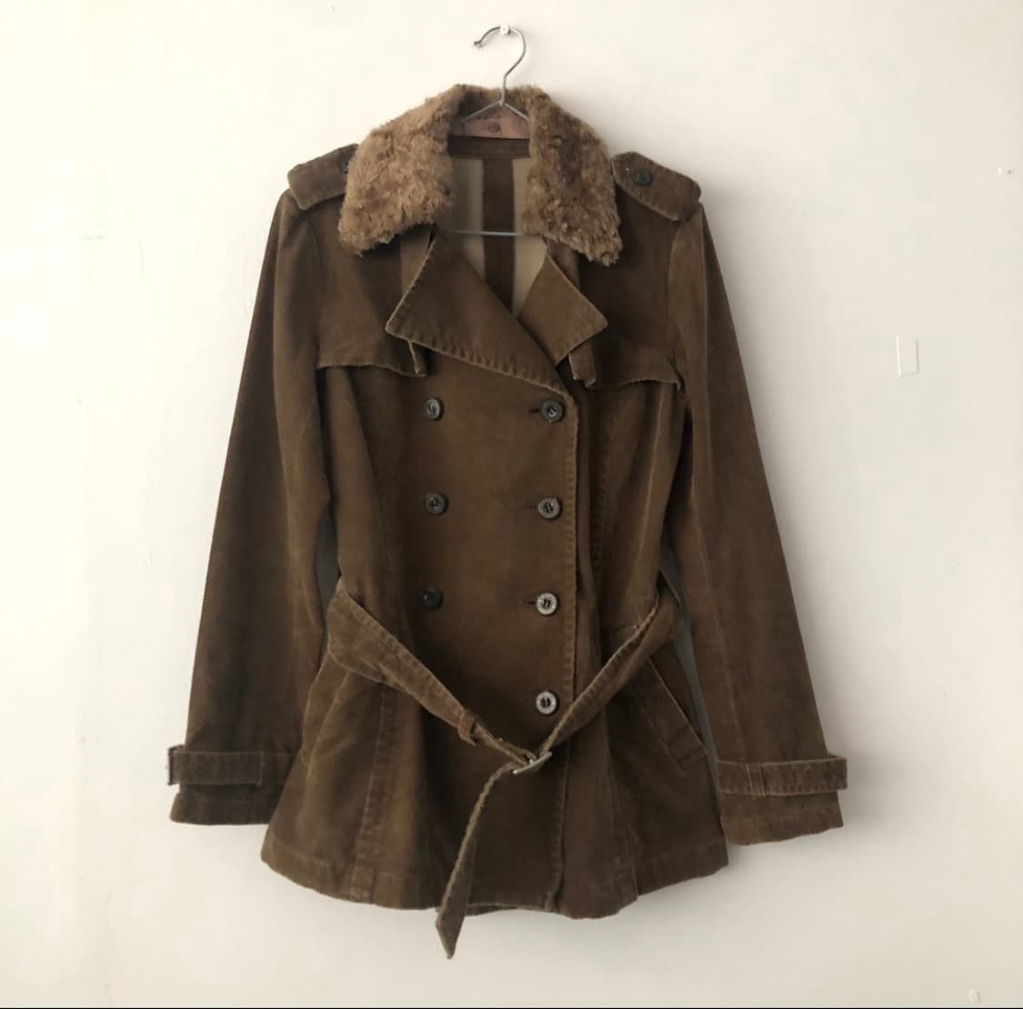 버버리 브라운 골덴 더블 버클 자켓 상품이미지1