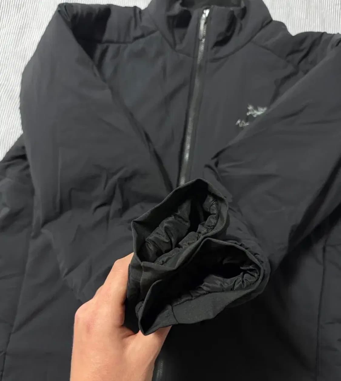 [새상품급]아크테릭스 아톰 ar 자켓 L(단종모델) 상품이미지6