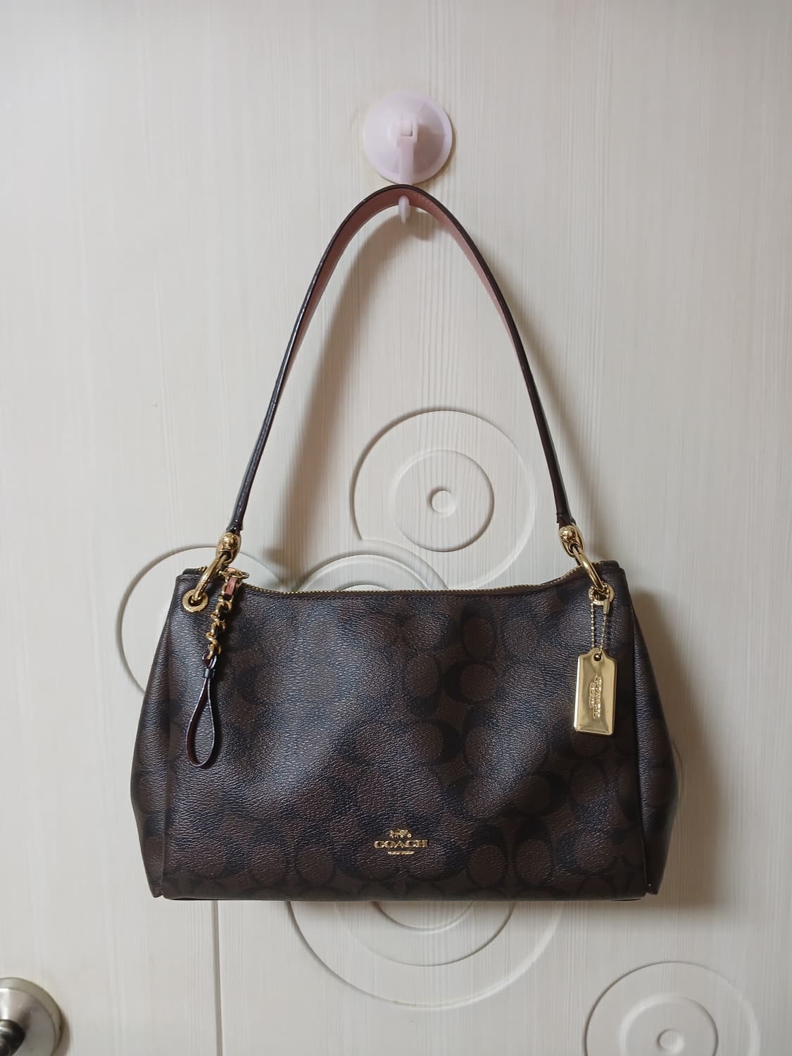 코치 숄더백  상품이미지1