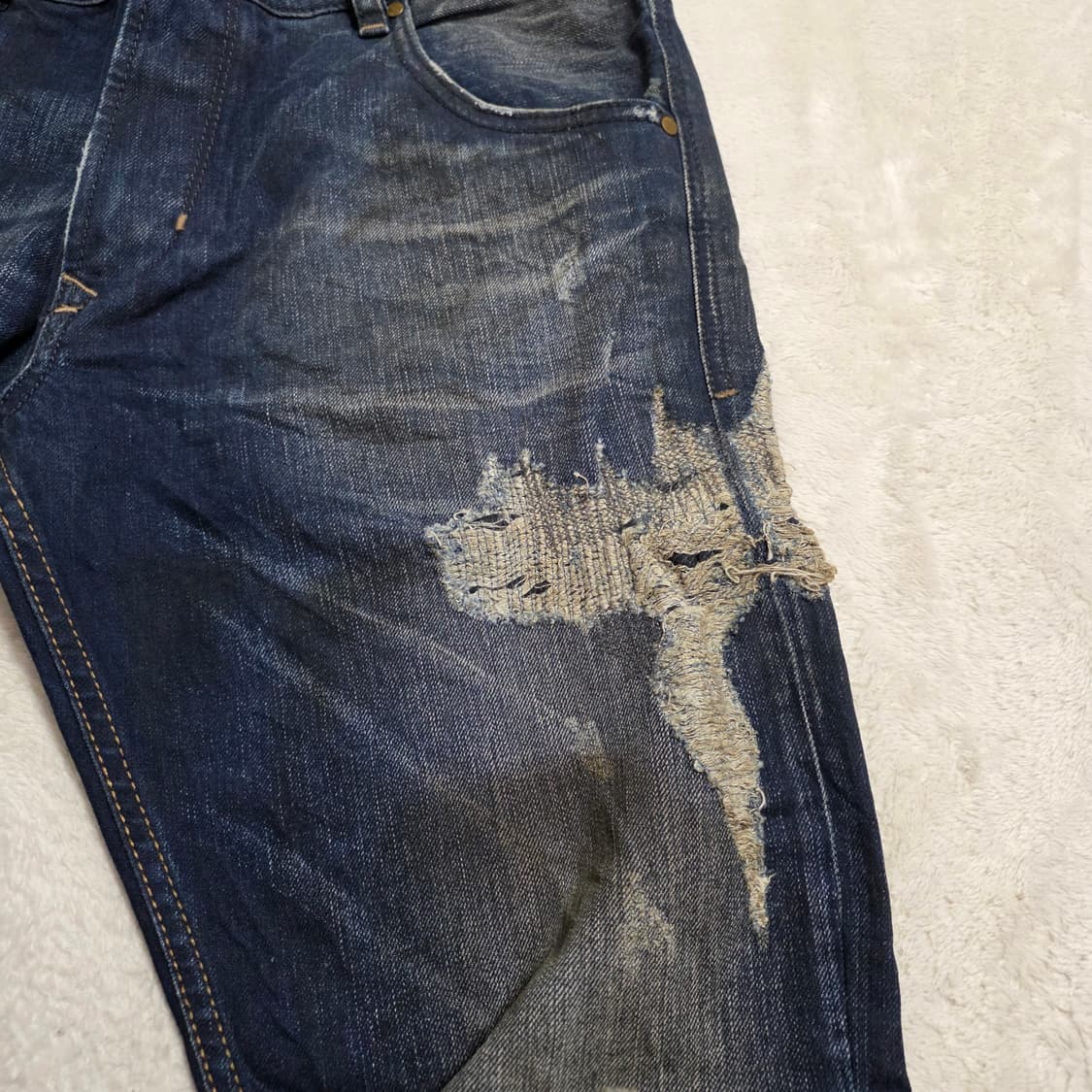 (32)Diesel 디젤 데미지 워싱 데님 팬츠 상품이미지3