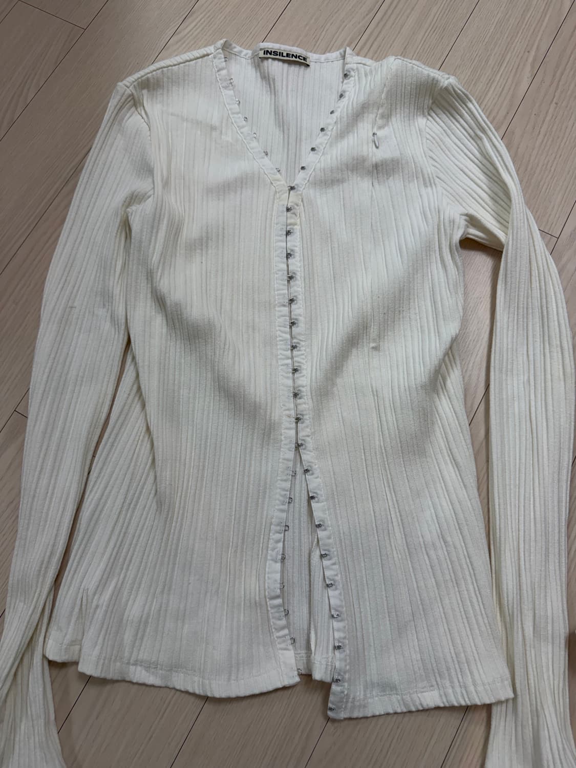 인사일런스 후크 니트 상품이미지1