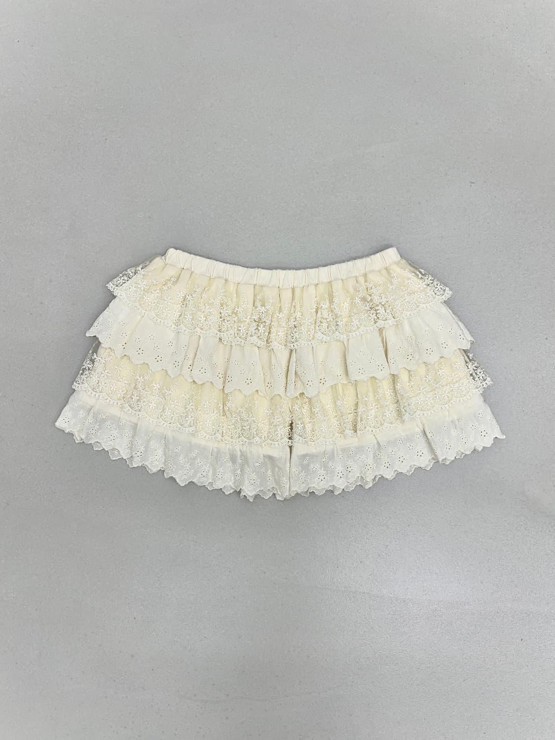 레이스 쇼츠 상품이미지1