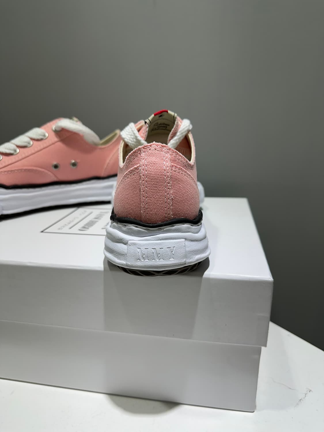 (정품/새상품) 미하라 야스히로 핑크 피터슨 OG솔 캔버스 로우 스니커즈 상품이미지4