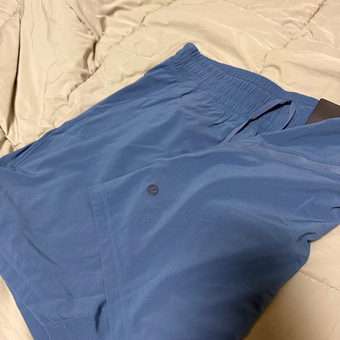 룰루레몬 페이스 브레이커 남성 5인치 m 사이즈 새상품 판매합니다. 상품이미지3