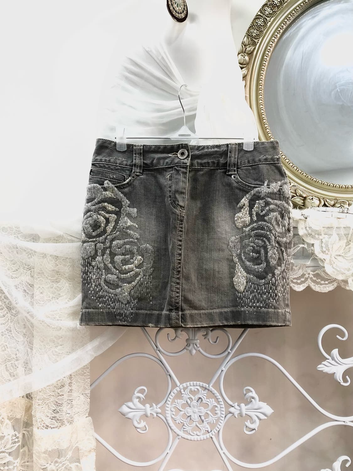 grey floral sequin mini skirt 상품이미지1