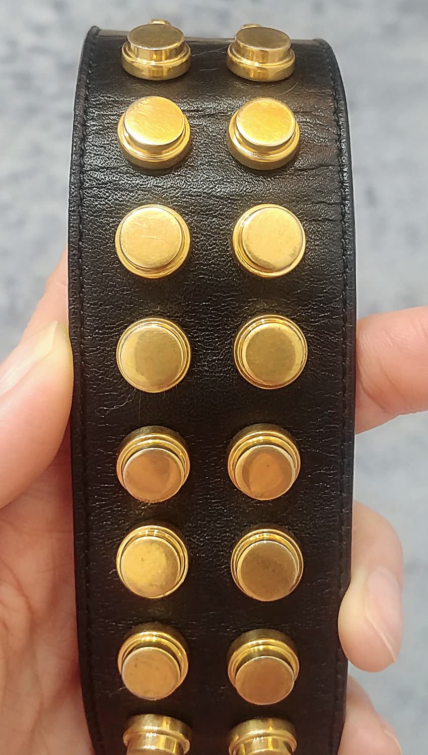 생로랑Saint Laurent 스터드 레더브레이슬릿 블랙 상품이미지6