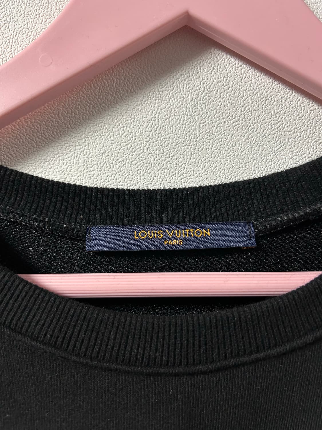 루이비통 x 니고 프린티드 하트 스웨트셔츠  상품이미지4