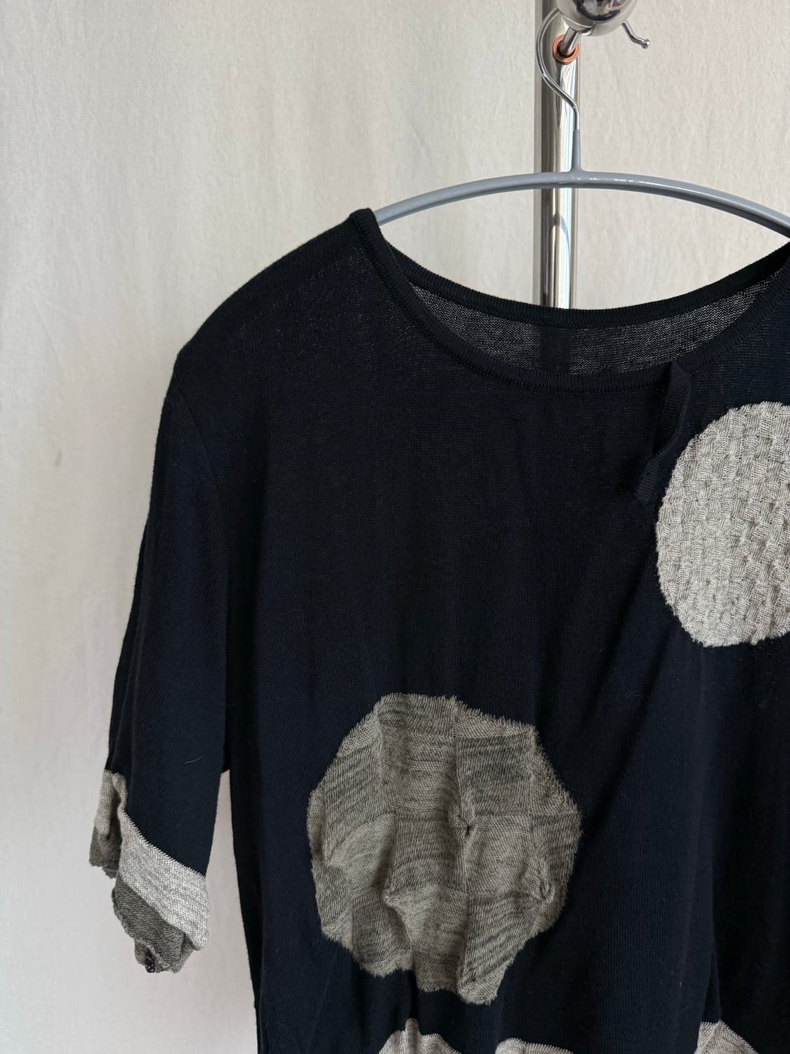 JI U (慈雨) 니트 반팔 탑 상품이미지2