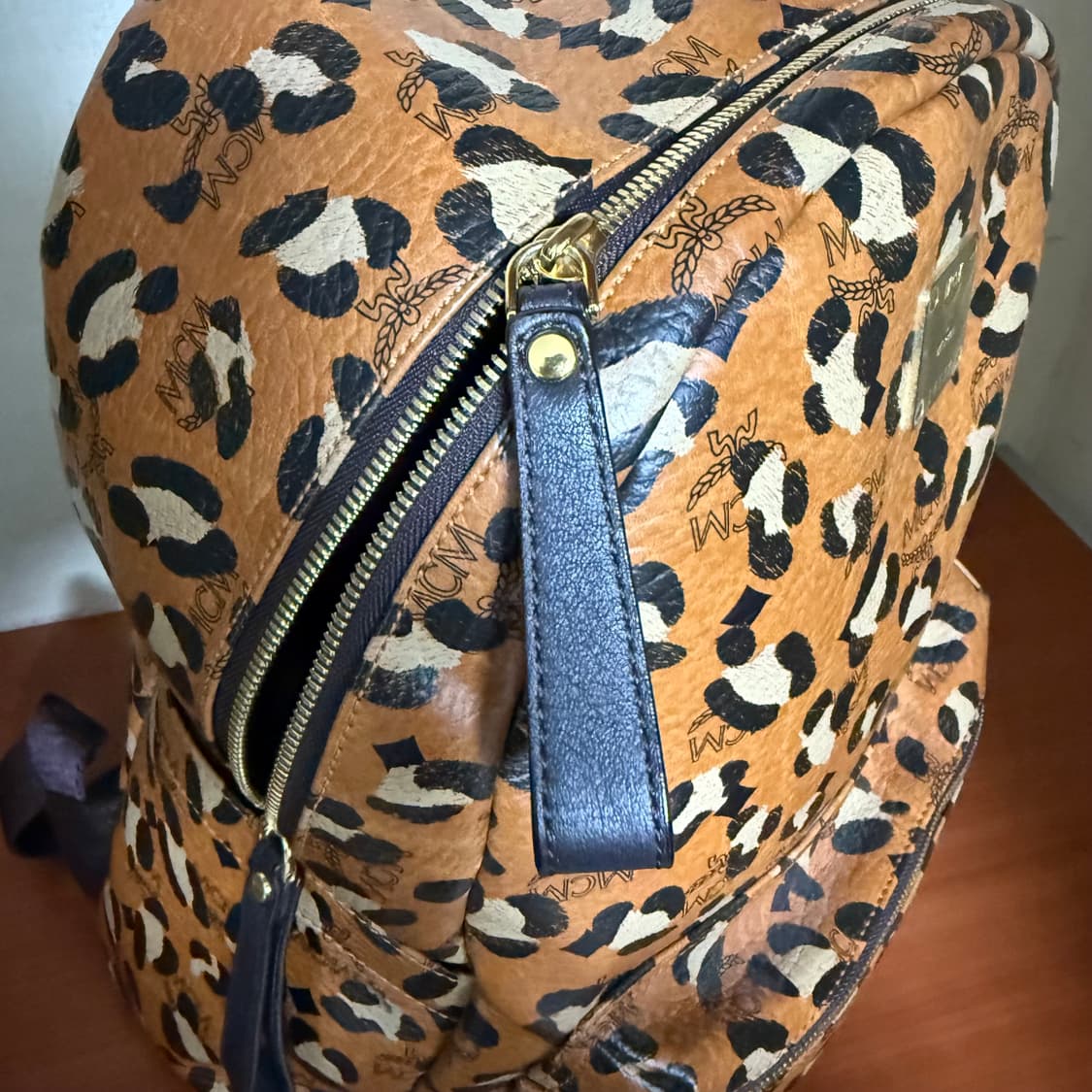 MCM 레오파드 브라운 백팩 상품이미지7