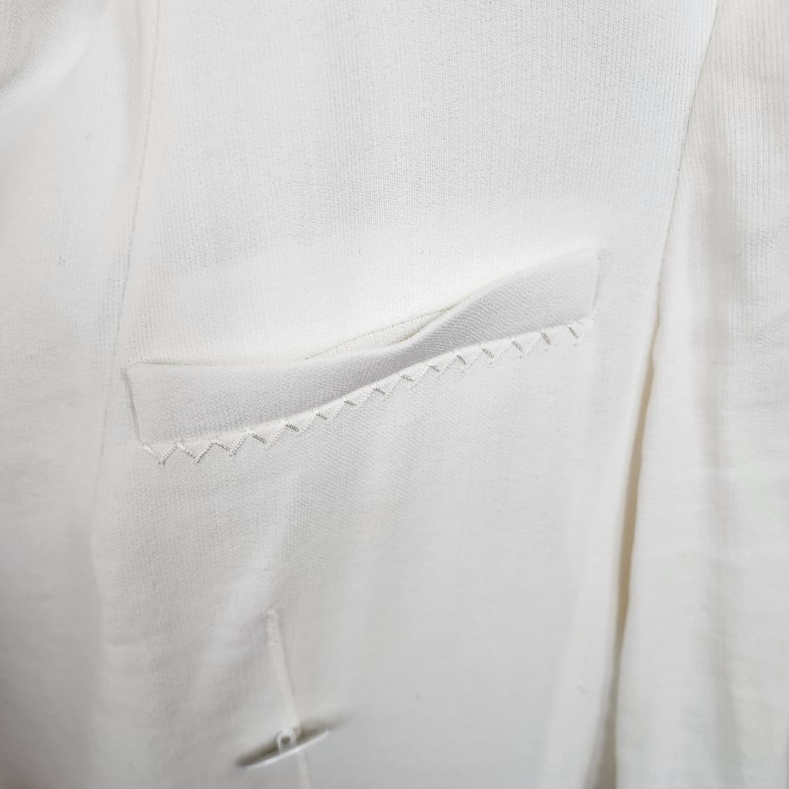 오브제 화이트 더블 버튼 자켓 상품이미지4