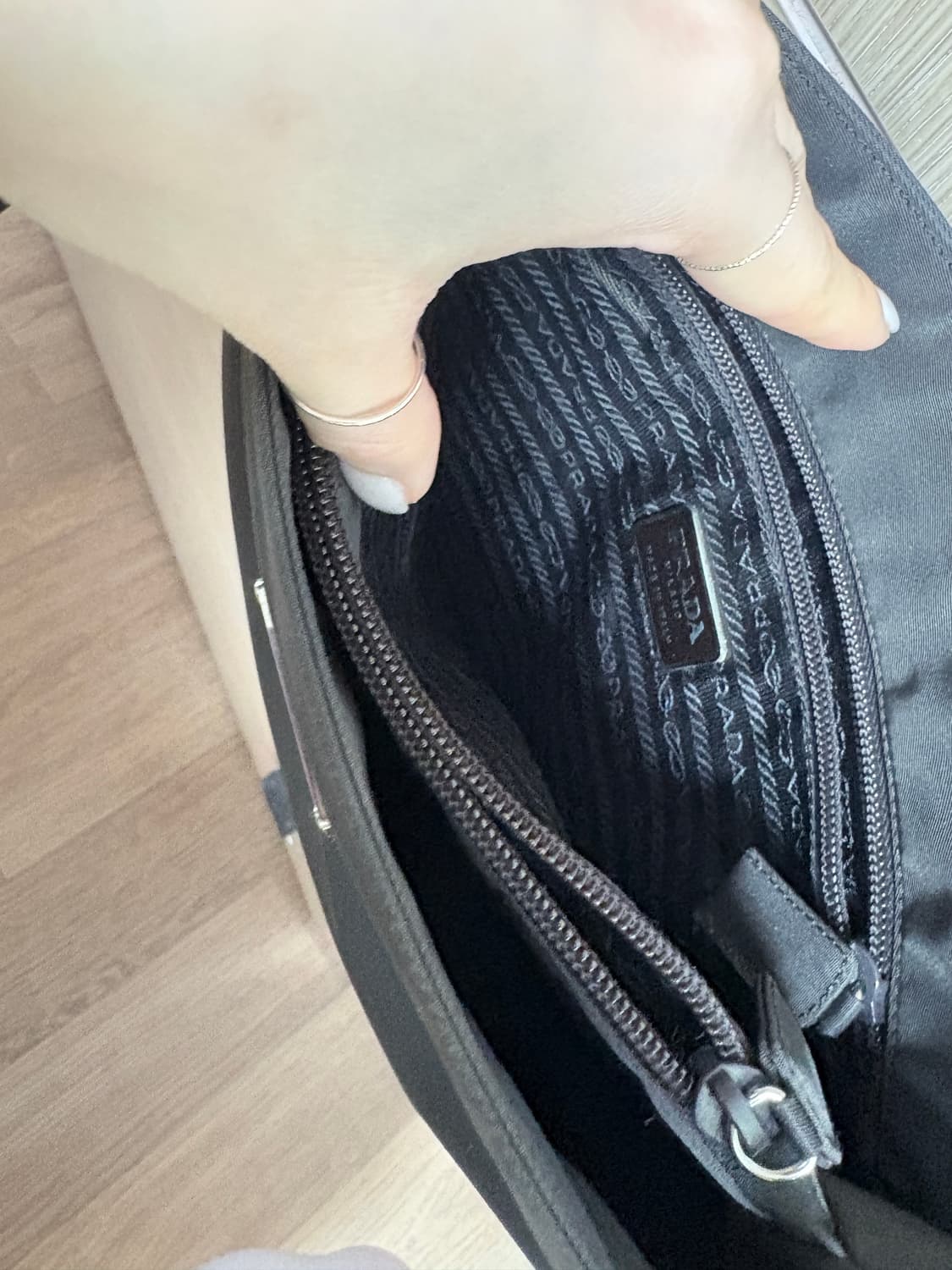 프라다 나일론백 상품이미지7