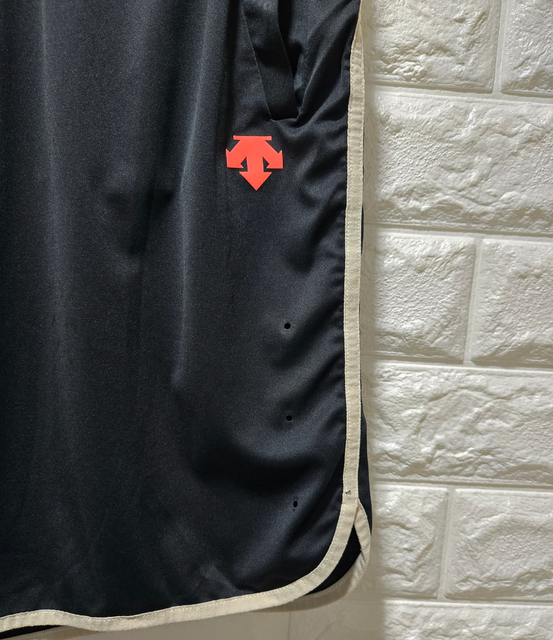 데상트 쉴드컴포 쇼츠 스포츠 반바지 36~38 상품이미지4