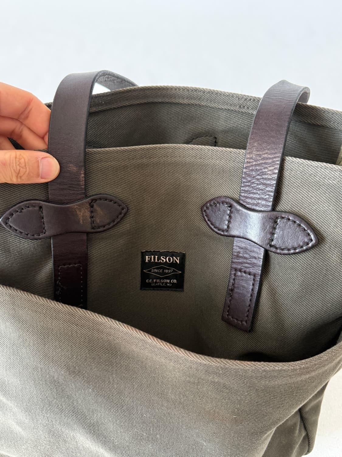 필슨(FILSON) 캔버스&레더 숄더백 상품이미지8