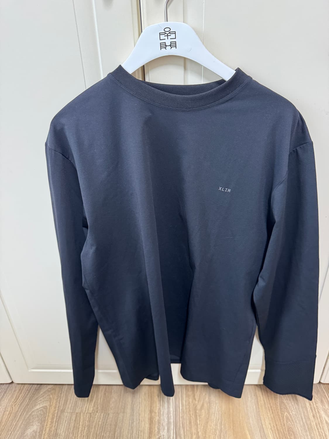 엑슬림 xlim ep4 롱슬리브 블랙 2 상품이미지4