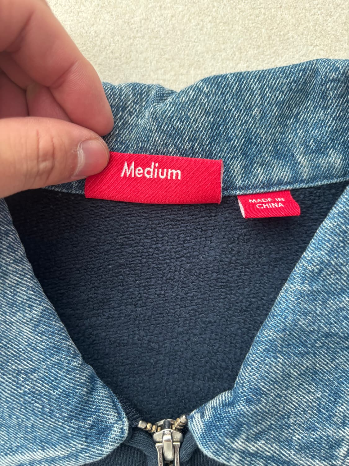 [M] 슈프림 데님 칼라 하프 집 스웨트셔츠 네이비 - 23SS 상품이미지4