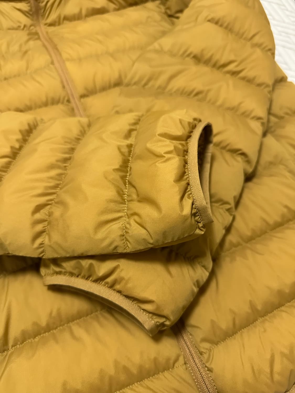 유니클로 울트라 라이트 다운 패딩 L 상품이미지4