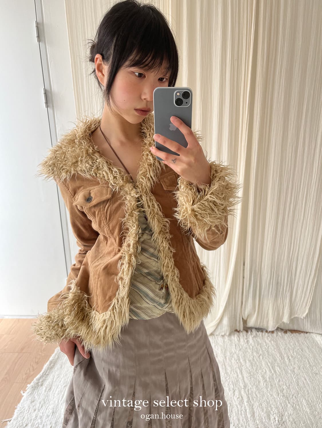 vintage eco fur trimming corduroy jacket 상품이미지1