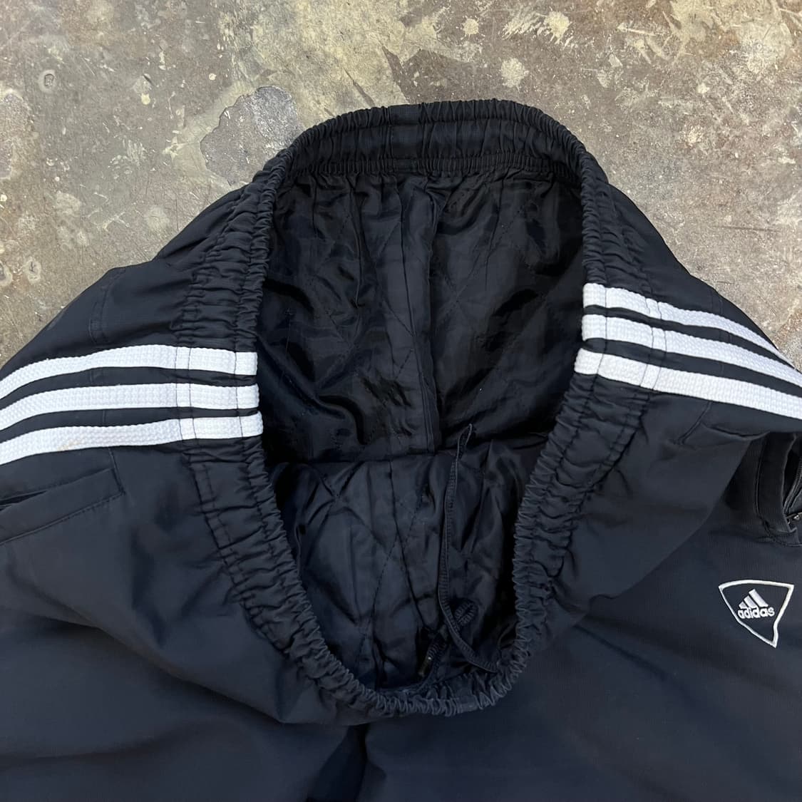 XL) 아디다스 누빔 트랙팬츠 조거팬츠 트레이닝복 바지 올드스쿨 상품이미지4