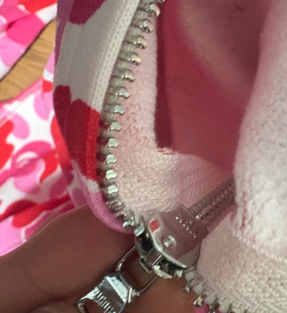 베이프 샤크후드 핑크 새상품 네고 가능 상품이미지2