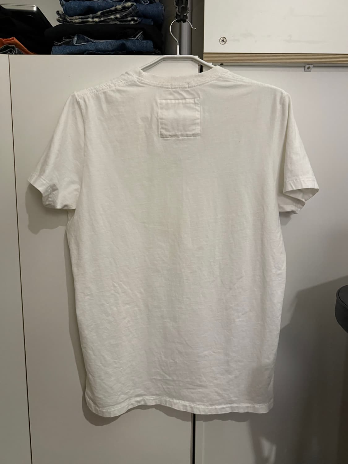 아베크롬비 머슬핏 네이비 아플리케 화이트 반팔티 XL 상품이미지2