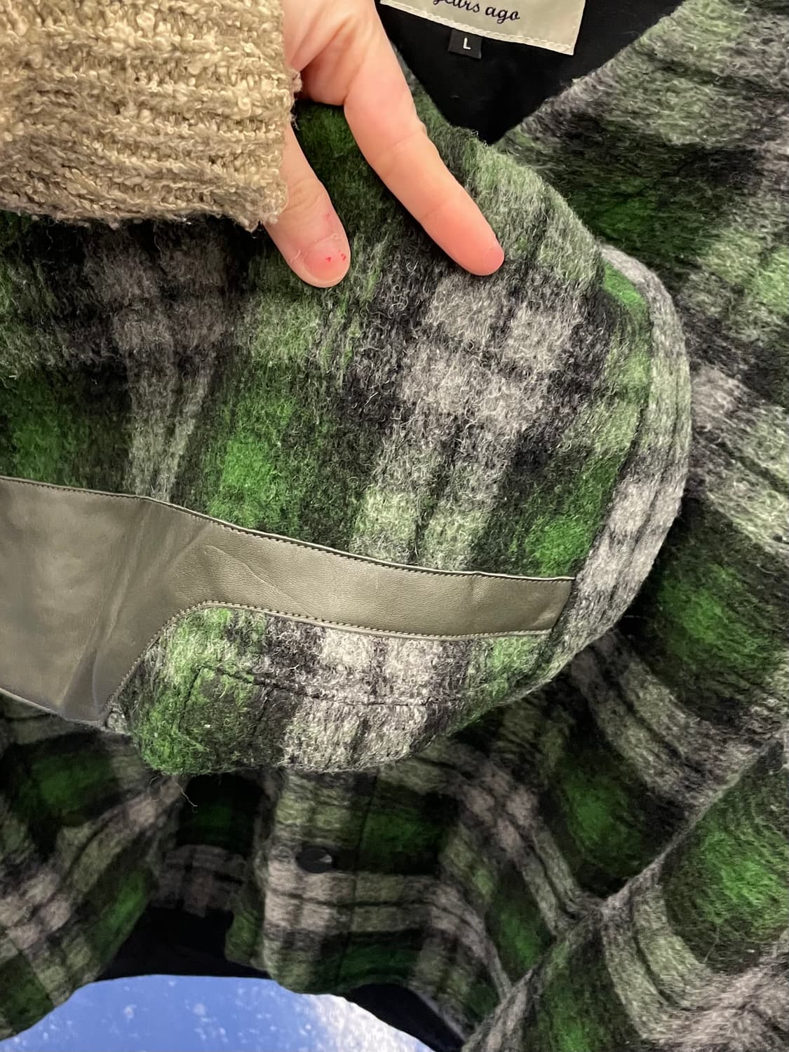 years ago 이얼즈어고 체크 가디건 자켓 상품이미지5