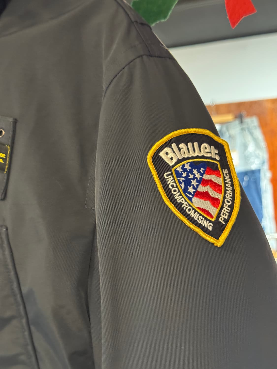 블라우어 다운 퍼 패딩자켓 USA blauer L 상품이미지3