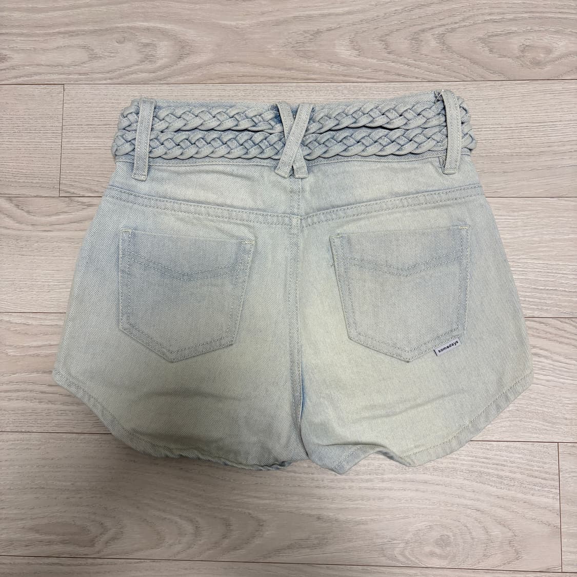벨트 디테일 데님 쇼츠 상품이미지2