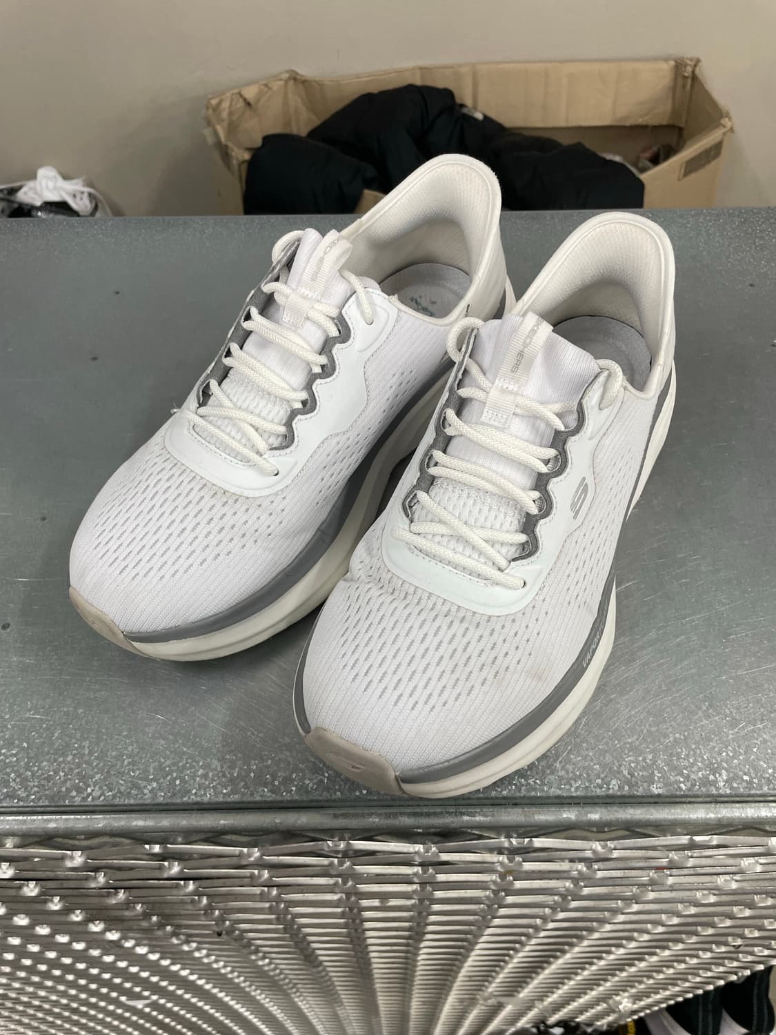 스케쳐스 슬립인스 화이트 275 상품이미지2