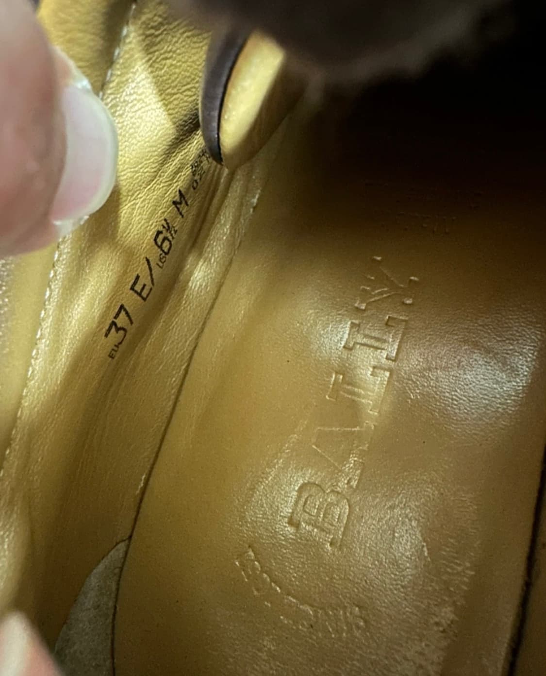 발리 소가죽 스니커즈 235-240 상품이미지3