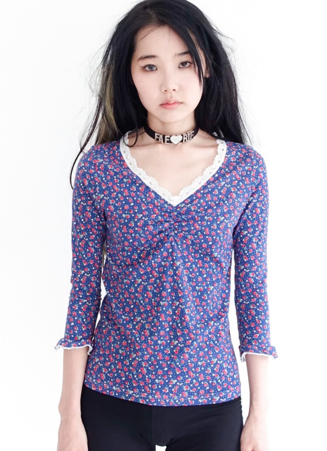 샵페어리 스트로베리 레이스 탑 little strawberry lace 상품이미지1