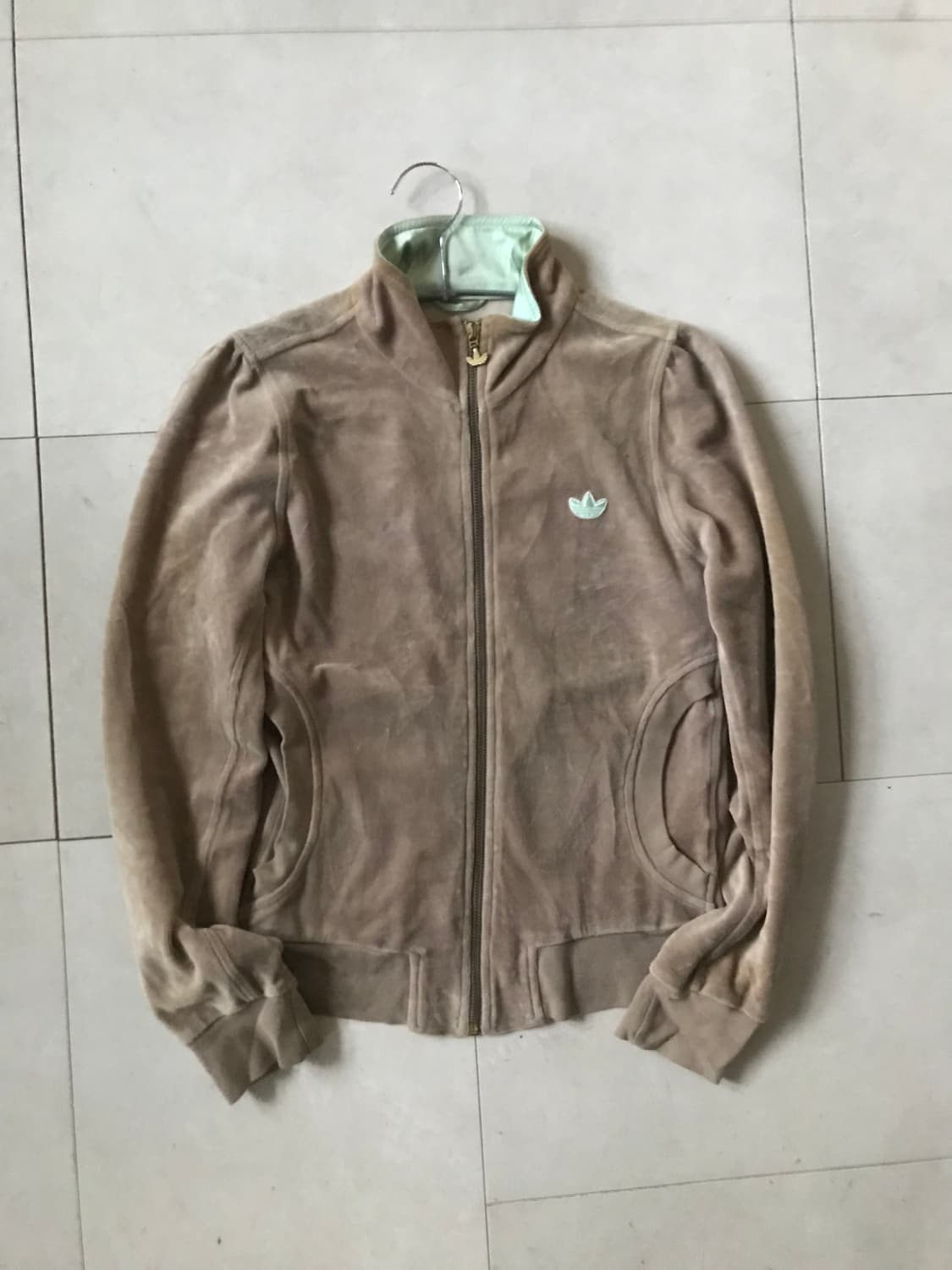 아디다스 베이지 벨벳 집업 상품이미지9