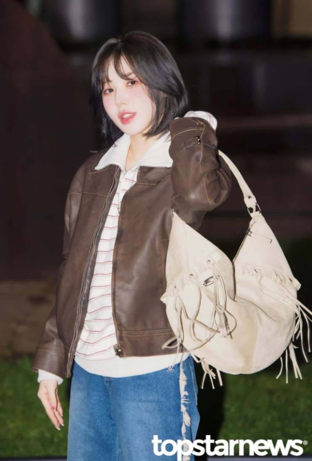 스컬프터 프린지 숄더백 카키 상품이미지6