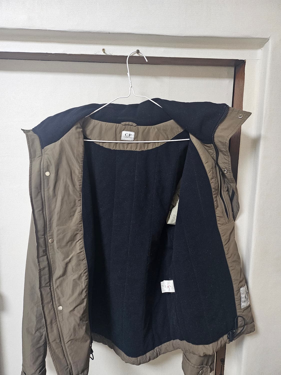 cp컴퍼니패딩 자켓 95사이즈(작은100) 상품이미지6