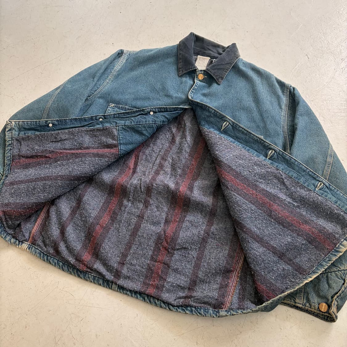 80s USA 칼하트 빈티지 블랭킷 데님 초어자켓 L 상품이미지6