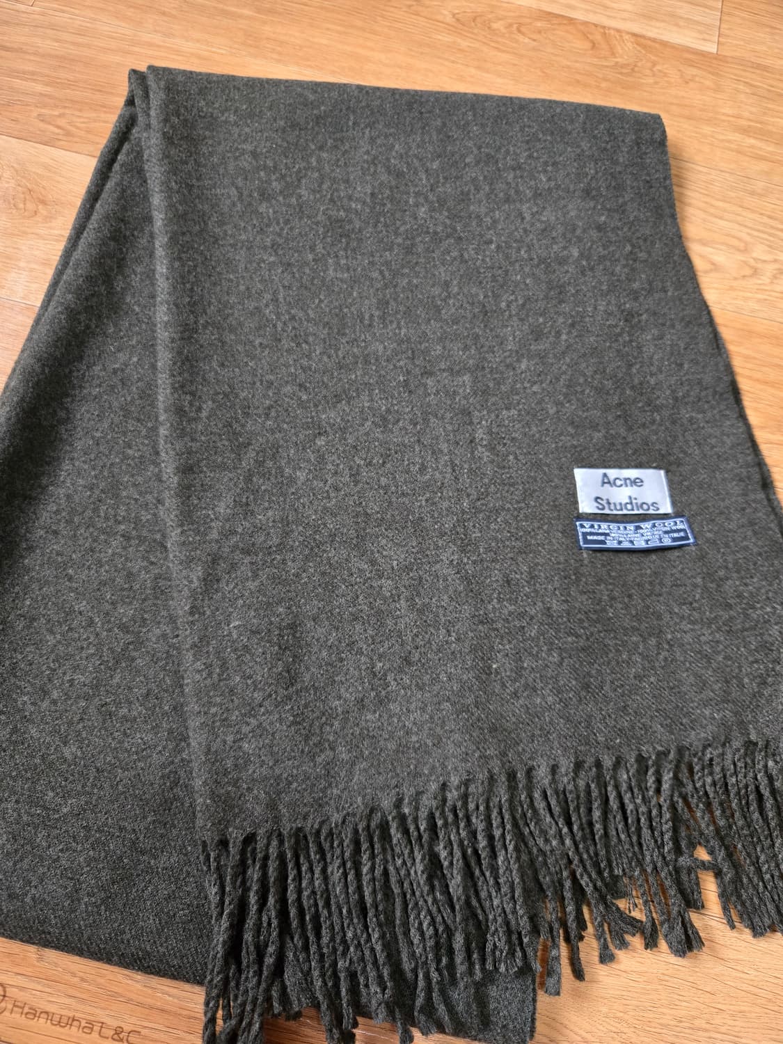 아크네스튜디오 버진울 구형탭 머플러 상품이미지2