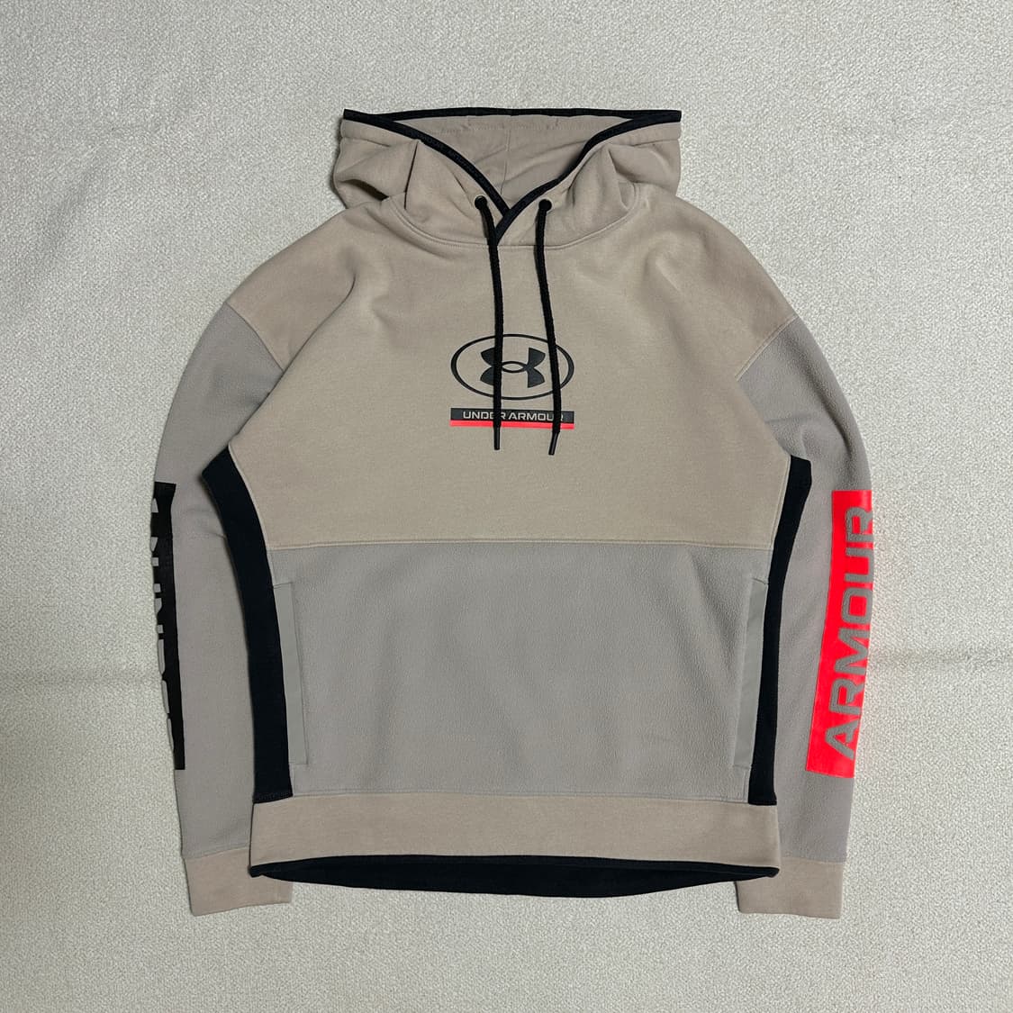 언더아머 팩 후드티 상품이미지2