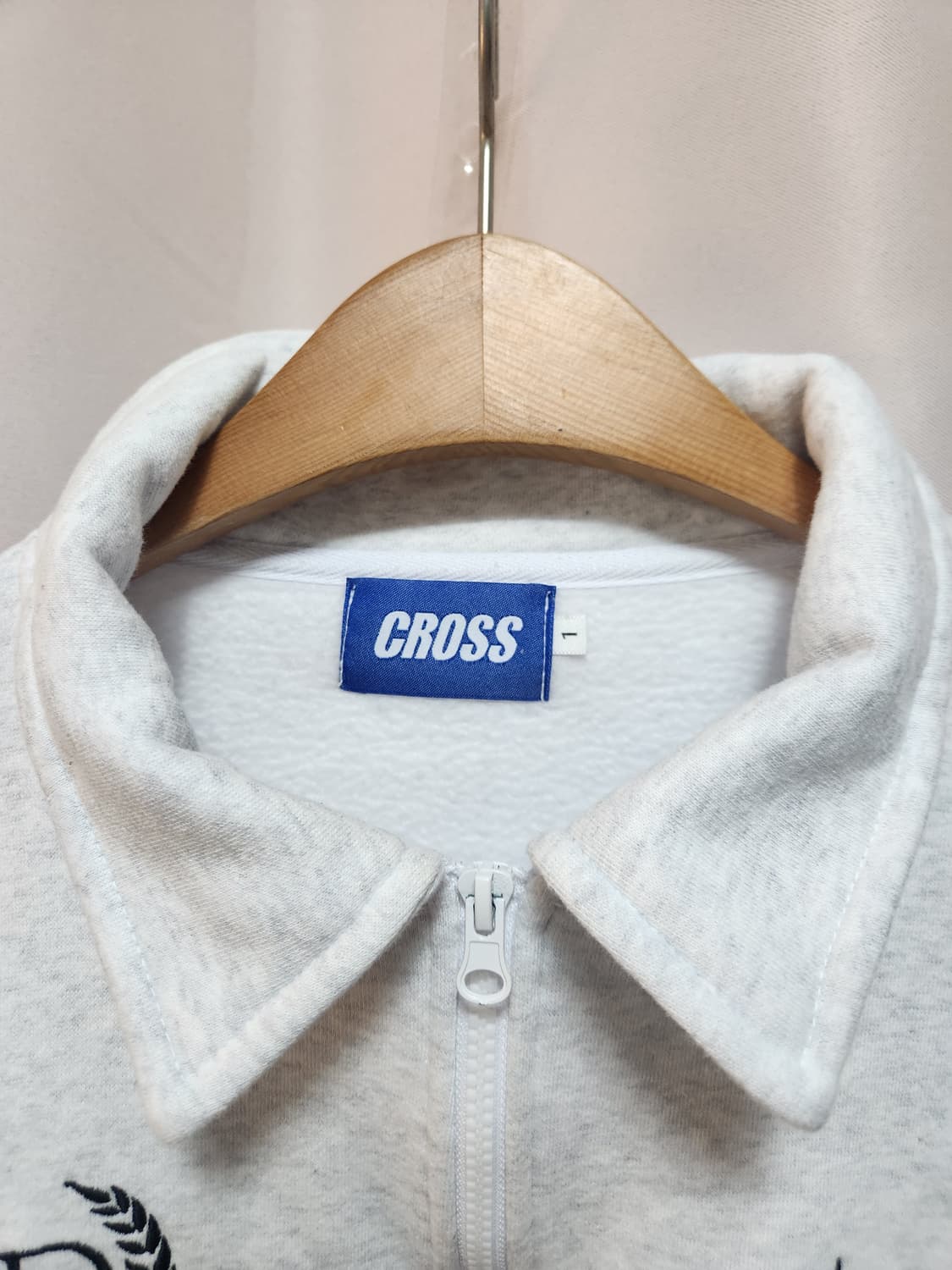 크로스드레슬리 하프집업맨투맨 상품이미지2