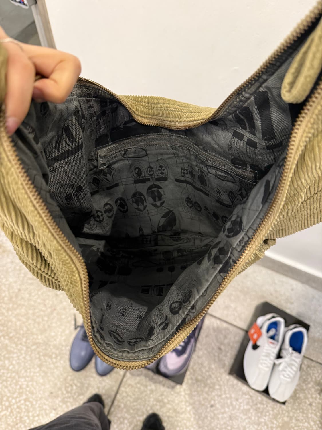 Diesel archive shoulder bag beige  상품이미지6