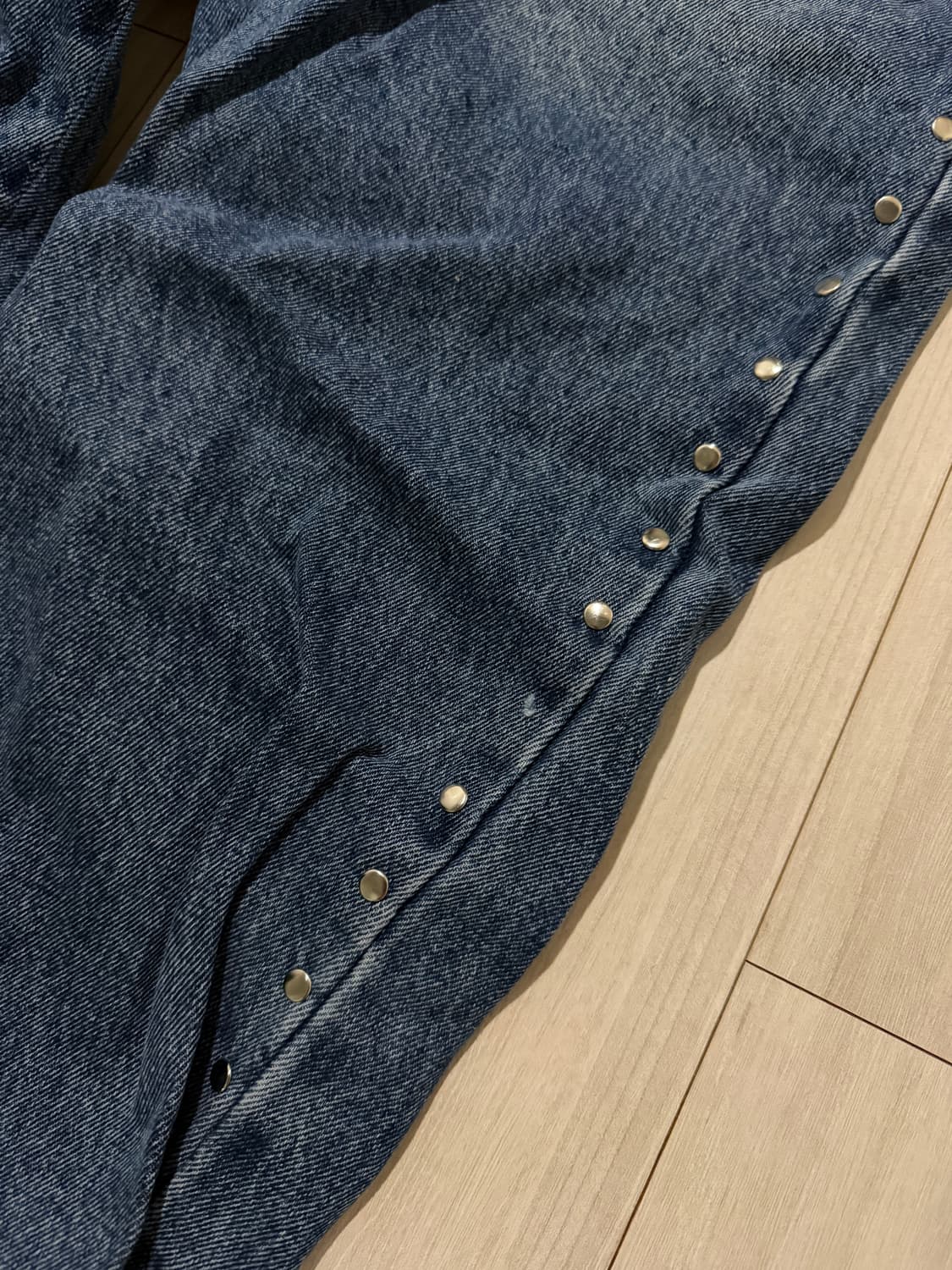 파르티멘토 우먼 스터드 포인티드 진_미드 블루 상품이미지3