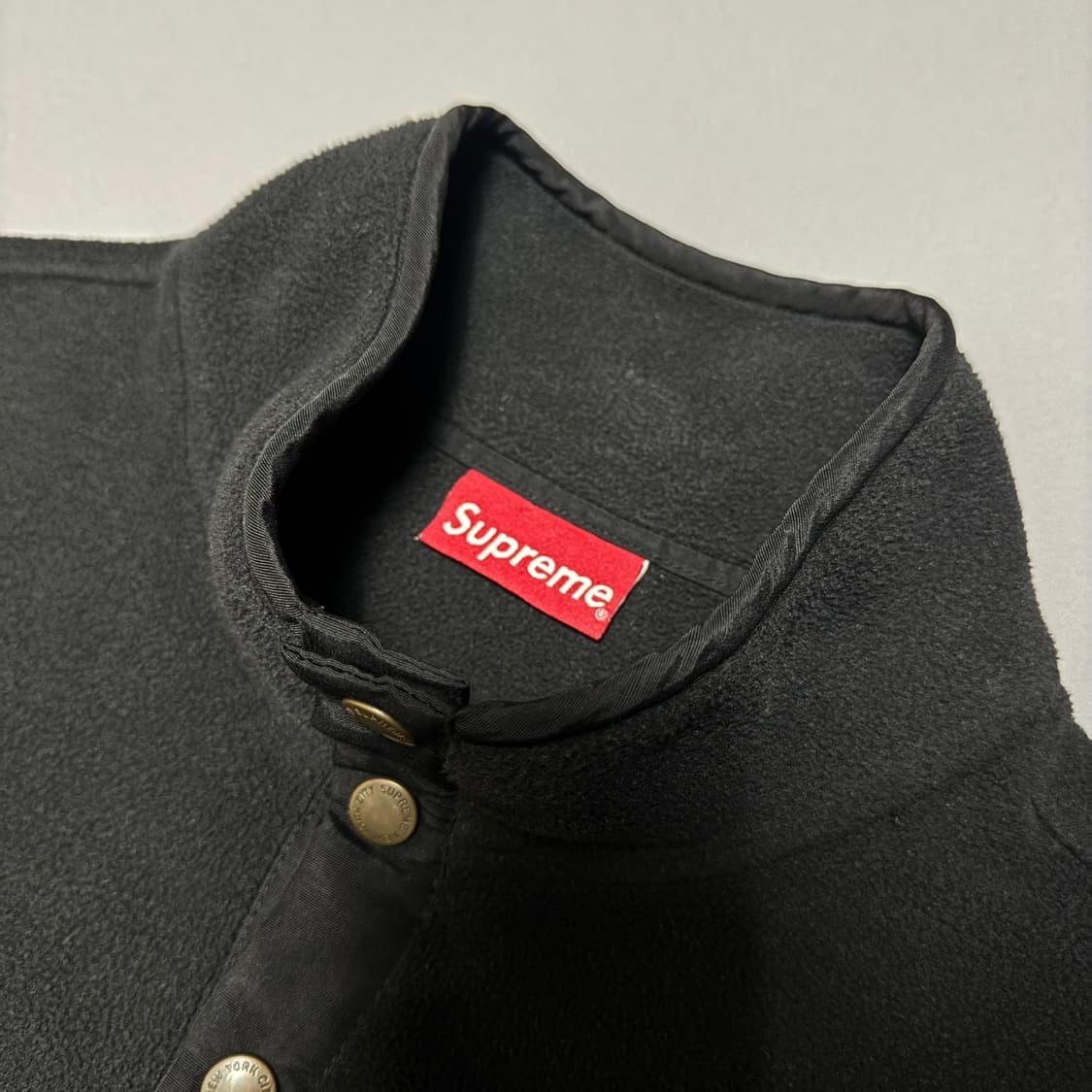 슈프림(SUPREME) 16fw 블랙 폴라텍 플리스 컬러블록 스냅 풀오버 상품이미지3