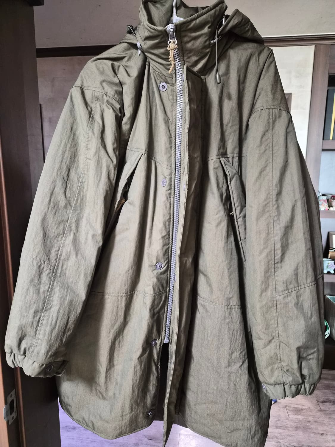 아워레가시 펜리르 올리브 48 새상품 상품이미지1